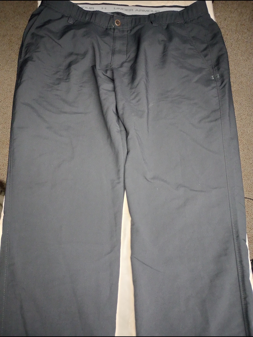 Under Armour Men's Black Performance Pants Size 38/32